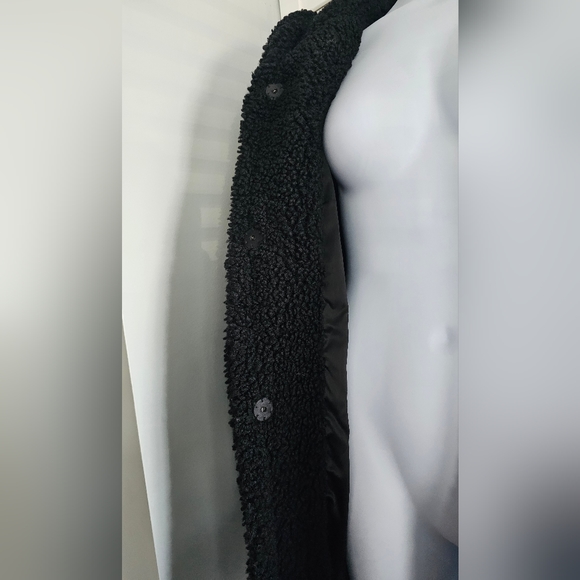 *SOLD* Lucky Brand Hooded Faux Teddy Fur Coat - Picture 3 of 5